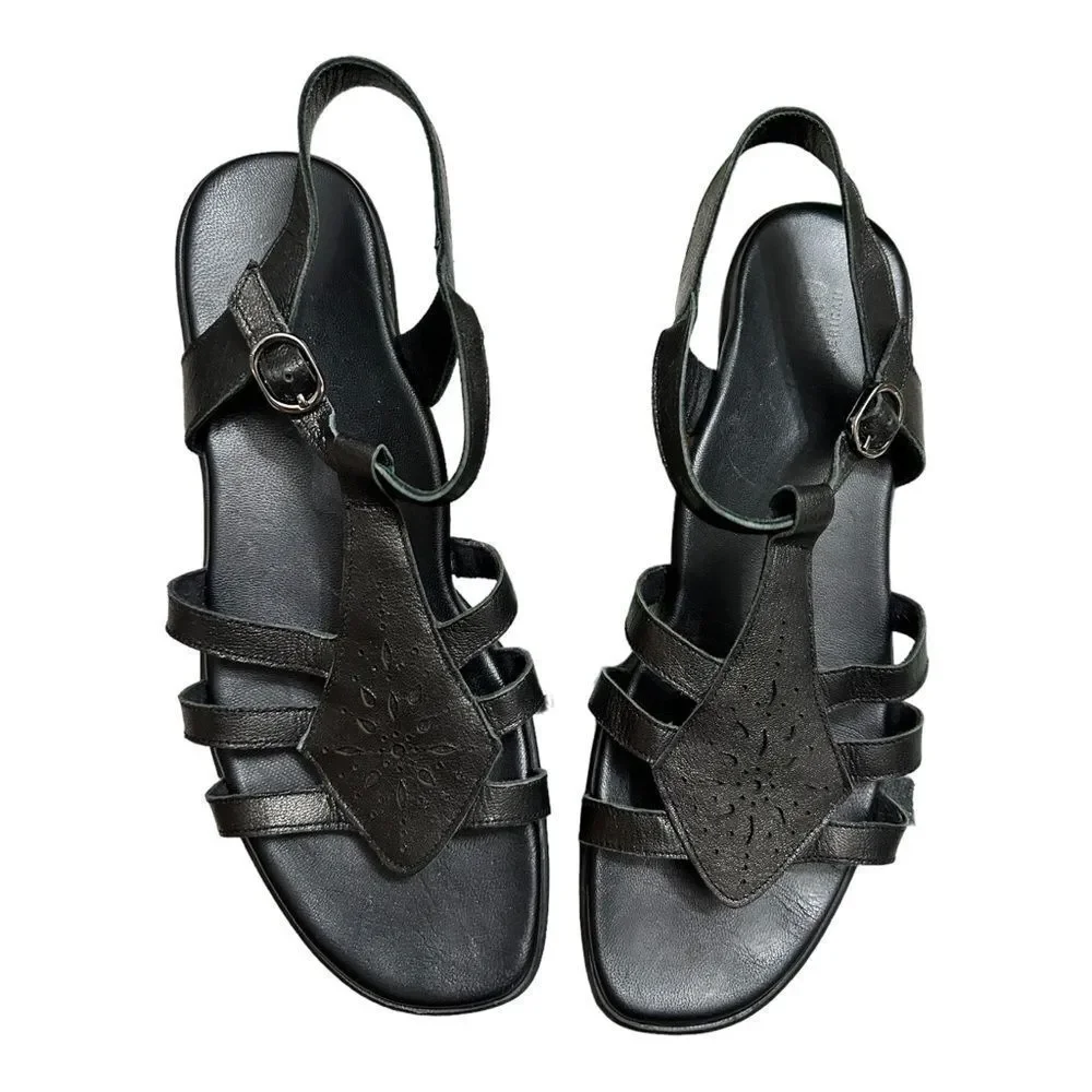 Munro black leather starburst perforated sandal Size 10b American made